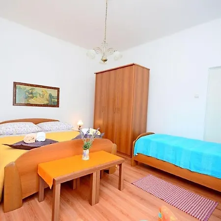 Fuer 3 Personen Ca 32 Qm In Premantura, Istrien Istrische Riviera Apartment